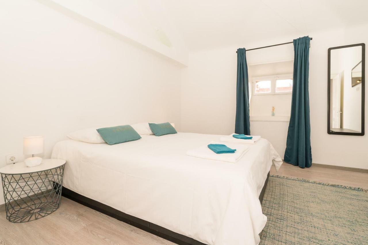 Loft At Republic Square Apartment สปลิท ภายนอก รูปภาพ
