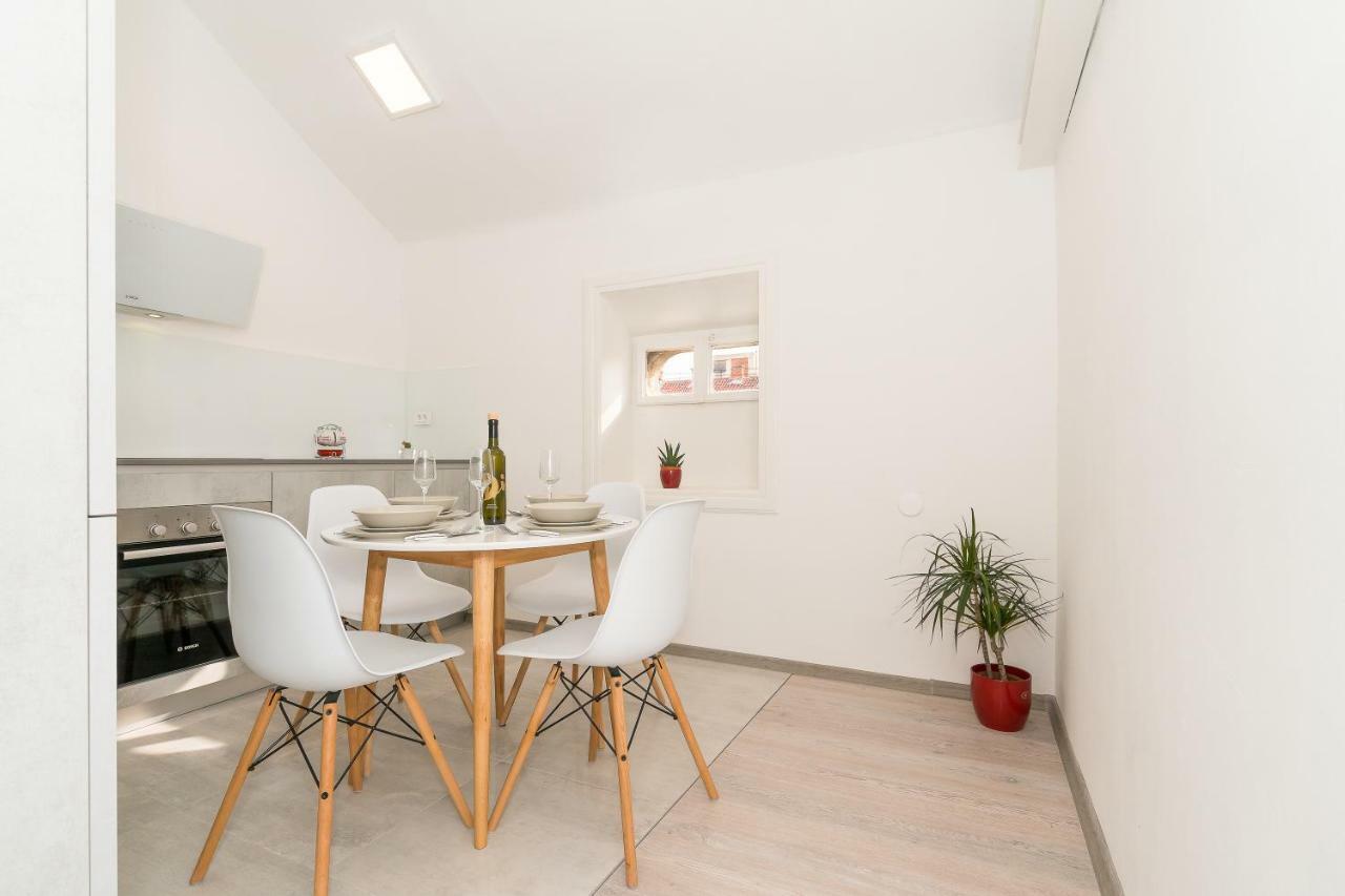 Loft At Republic Square Apartment สปลิท ภายนอก รูปภาพ